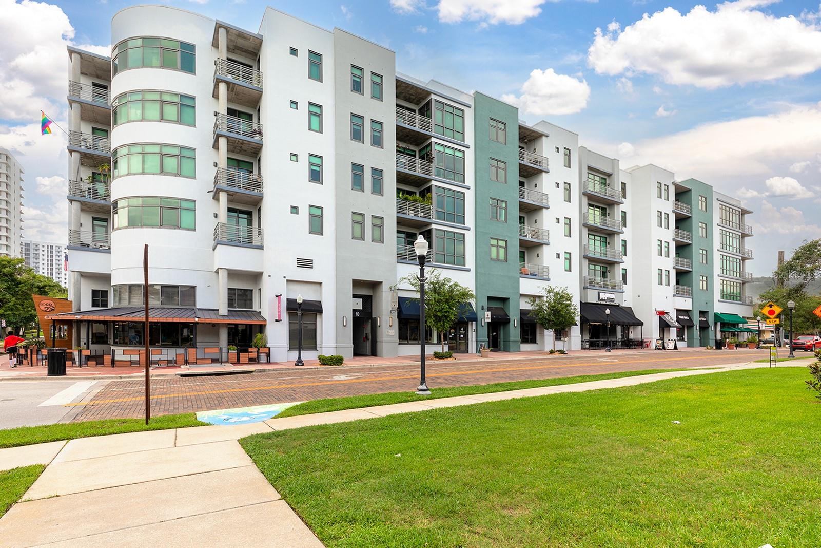 Homes for sale in Orlando, FL | 10 N Summerlin Ave #14, Orlando, FL 32801 | MLS# O6318871