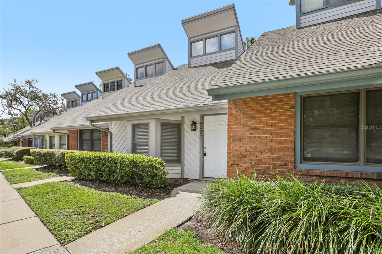 Homes for sale in Temple Terrace, FL | 5203 Oak Charter Ct #5203, Temple Terrace, FL 33617 | MLS# TB8399984