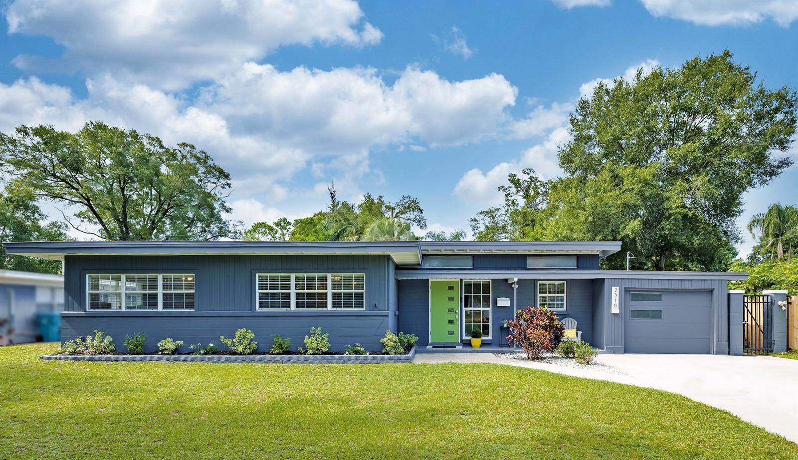 Homes for sale in Orlando, FL | 2516 Hargill Dr, Orlando, FL 32806 | MLS# O6323136