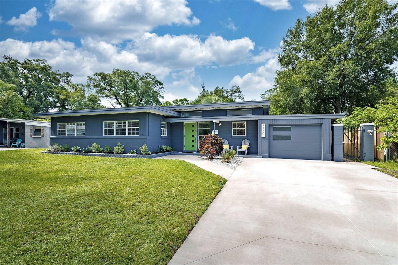 Homes for sale in Orlando, FL | 2516 Hargill Dr, Orlando, FL 32806 | MLS# O6323136