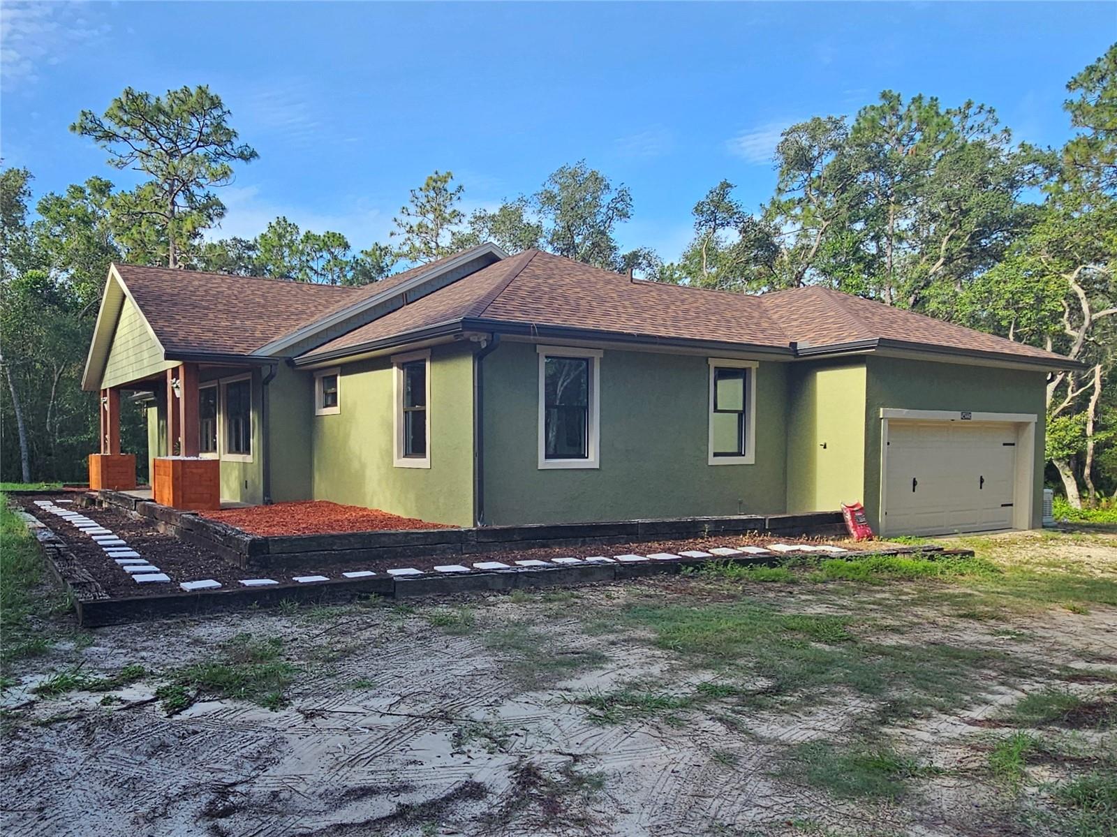 Homes for sale in Webster, FL | 34335 Berryhill Dr, Webster, FL 33597 | MLS# W7877015