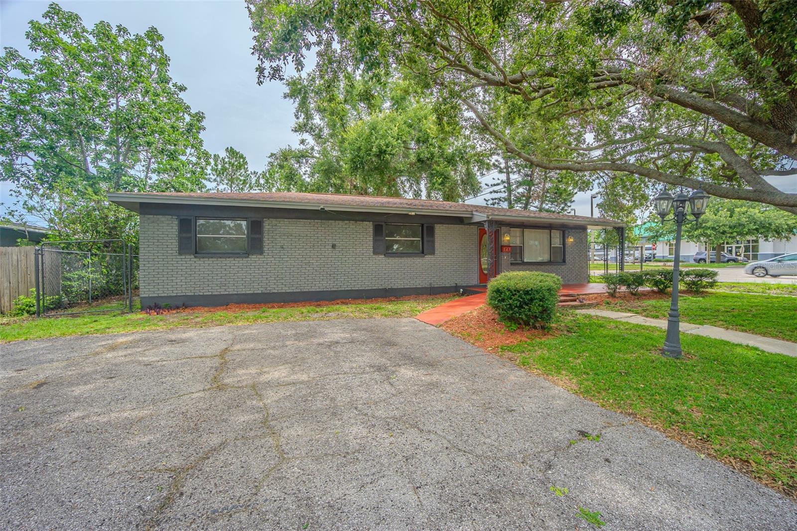 Homes for sale in Brandon, FL | 545 Terrace Dr, Brandon, FL 33510 | MLS# TB8403850