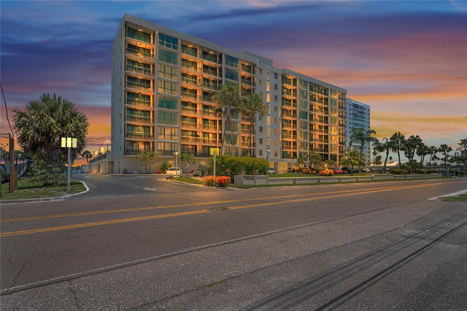 Homes for sale in St. Petersburg, FL | 7100 S Sunshine Skyway Ln S #503, St. Petersburg, FL 33711 | MLS# TB8404629