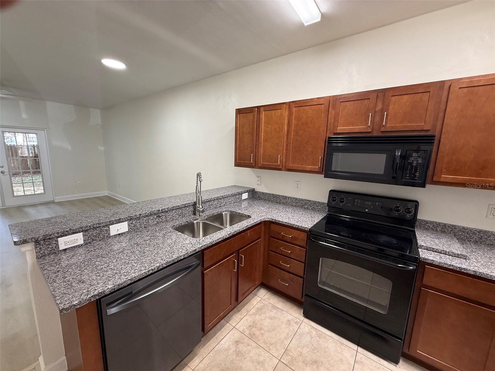 Homes for sale in Gainesville, FL | 2945 Sw 35Th Pl #132, Gainesville, FL 32608 | MLS# GC532372