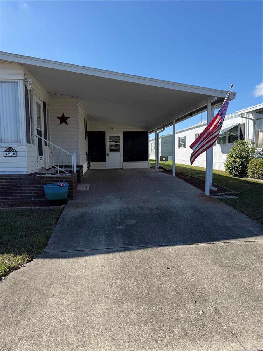 Homes for sale in Winter Haven, FL | 4250 Cedarwood St, Winter Haven, FL 33880 | MLS# B4902006