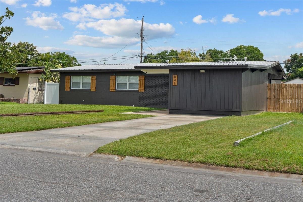Homes for sale in Orlando, FL | 845 Doss Ave, Orlando, FL 32809 | MLS# O6329296