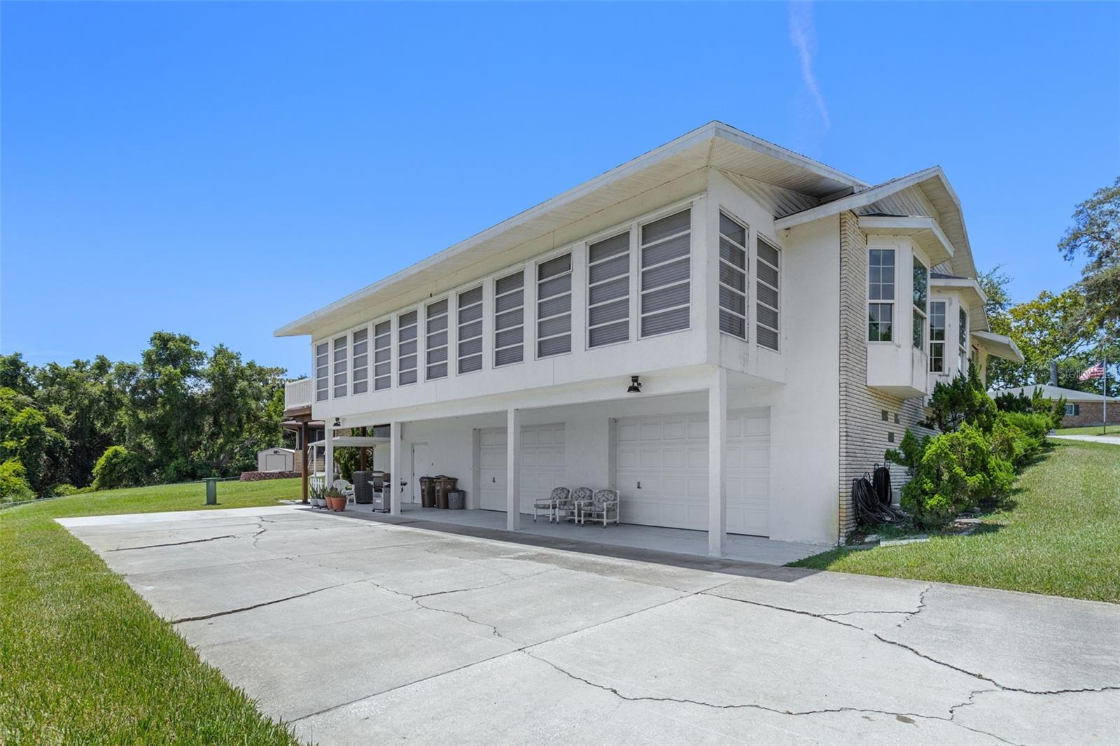 Homes for sale in Fruitland Park, FL | 34407 Black Bass Cir, Fruitland Park, FL 34731 | MLS# G5099968