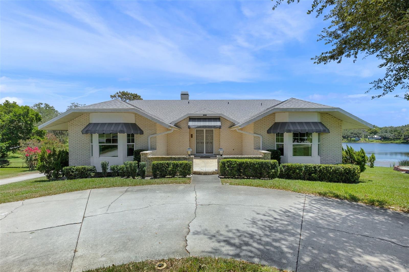 Homes for sale in Fruitland Park, FL | 34407 Black Bass Cir, Fruitland Park, FL 34731 | MLS# G5099968