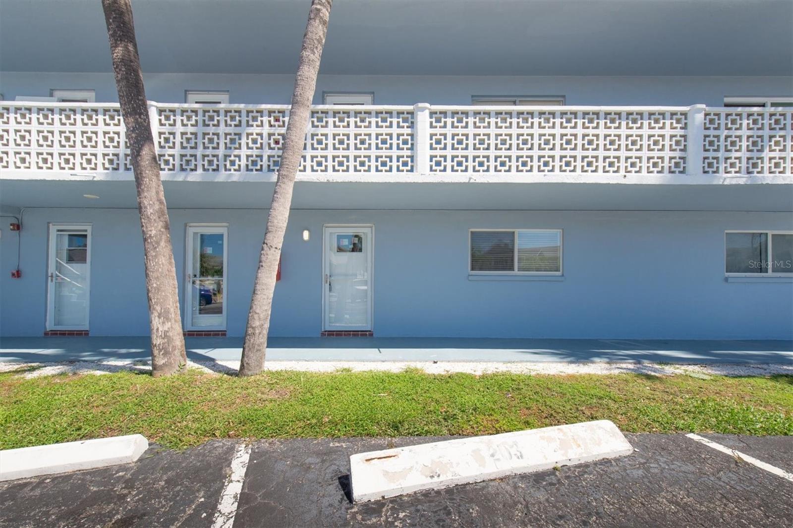 Homes for sale in Treasure Island, FL | 280 126Th Ave #103, Treasure Island, FL 33706 | MLS# TB8412341