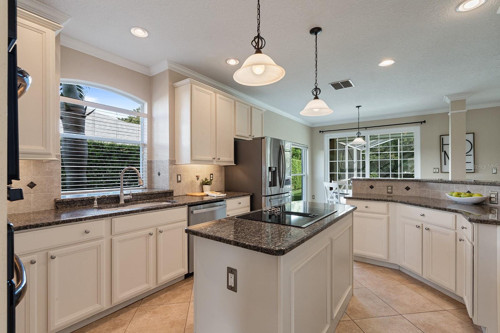 Homes for sale in Lake Mary, FL | 860 Eagle Claw Ct, Lake Mary, FL 32746 | MLS# O6331708