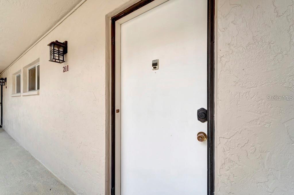 Homes for sale in Sarasota, FL | 2763 Woodgate Ln #211, Sarasota, FL 34231 | MLS# A4660743