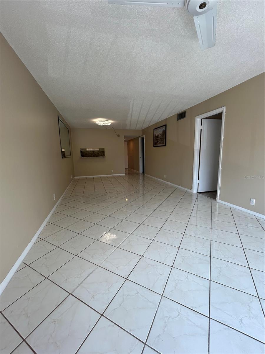 Homes for sale in Sarasota, FL | 2763 Woodgate Ln #211, Sarasota, FL 34231 | MLS# A4660743