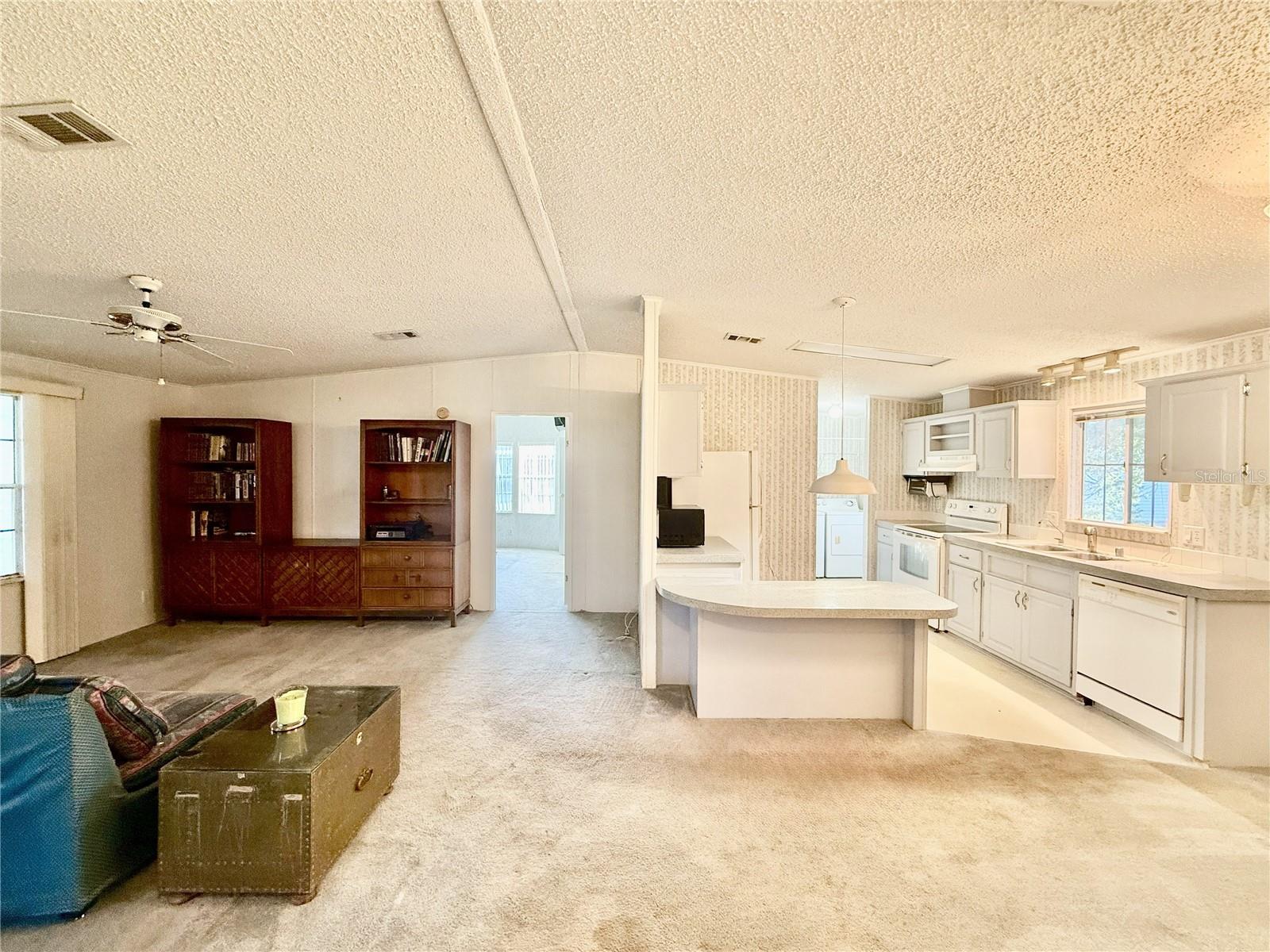 3rd image of 5152 Forest Glenn Dr, Spring Hill, FL 34607 | MLS# TB8413884