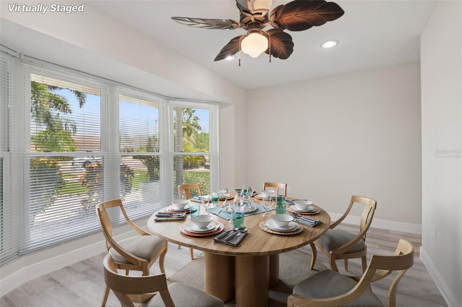 Homes for sale in Apollo Beach, FL | 6516 Bimini Ct, Apollo Beach, FL 33572 | MLS# TB8414429