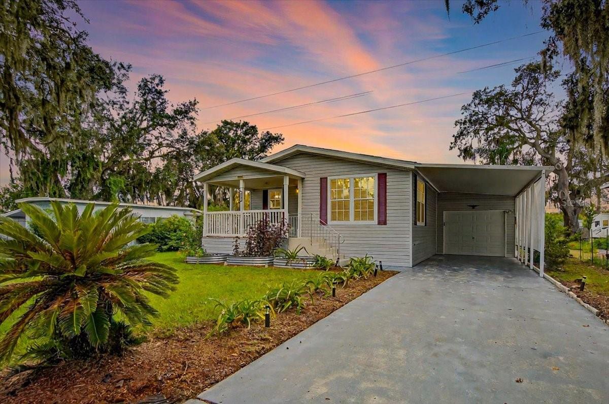 Homes for sale in Zephyrhills, FL | 4703 Coral St, Zephyrhills, FL 33542 | MLS# TB8415576