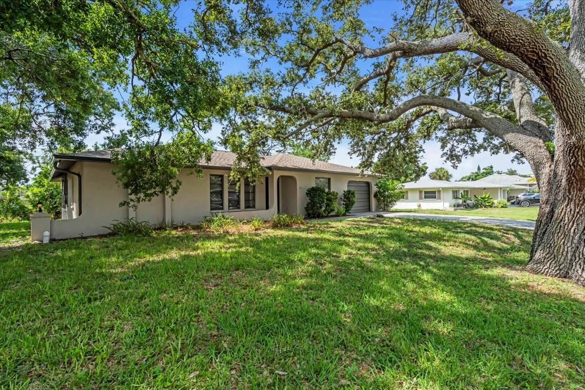 Homes for sale in Venice, FL | 331 Burke Rd, Venice, FL 34293 | MLS# A4661638