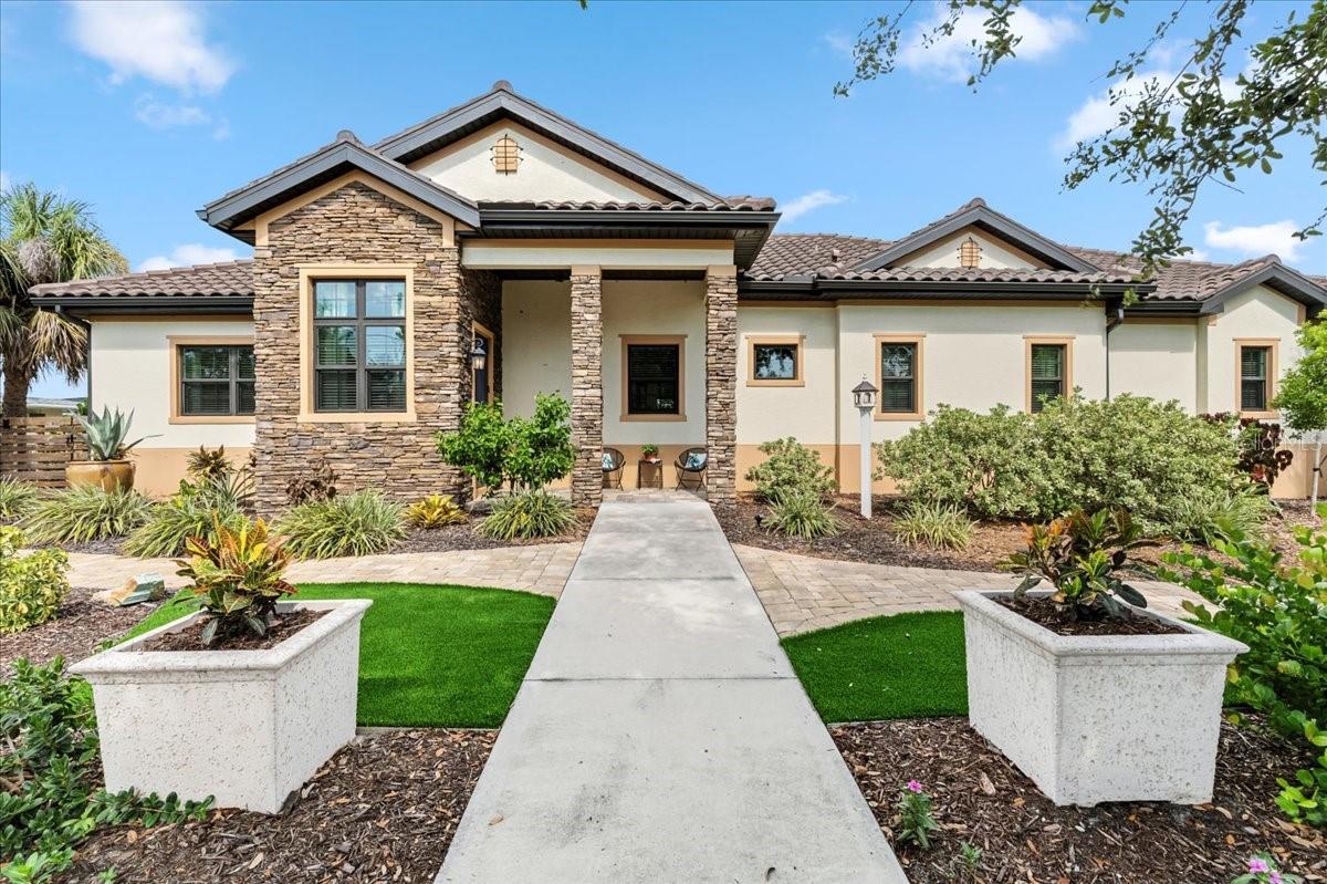 Homes for sale in Venice, FL | 1109 The Rialto, Venice, FL 34285 | MLS# A4661740