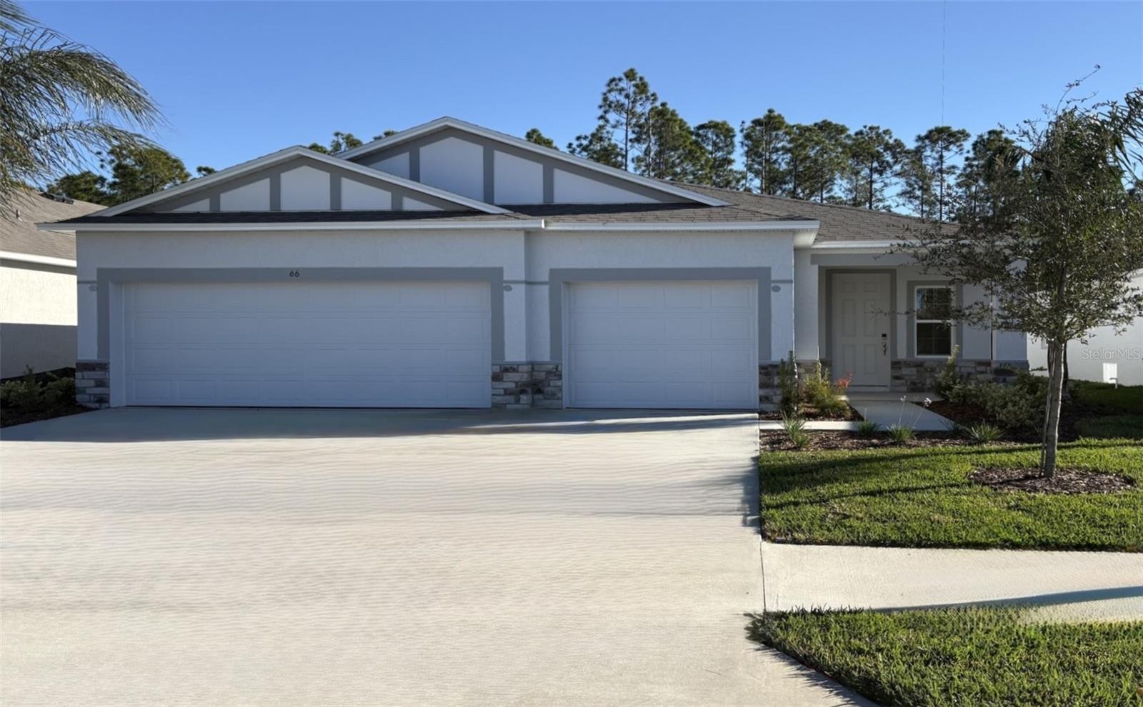 Homes for sale in Palm Coast, FL | 66 Enclave Ave, Palm Coast, FL 32164 | MLS# O6335688