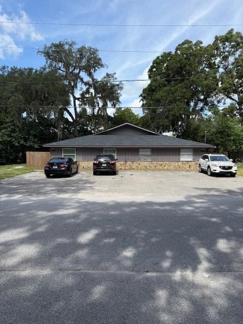Homes for sale in Ocala, FL | 3950 Se 17th Ct, Ocala, FL 34480 | MLS# OM707646