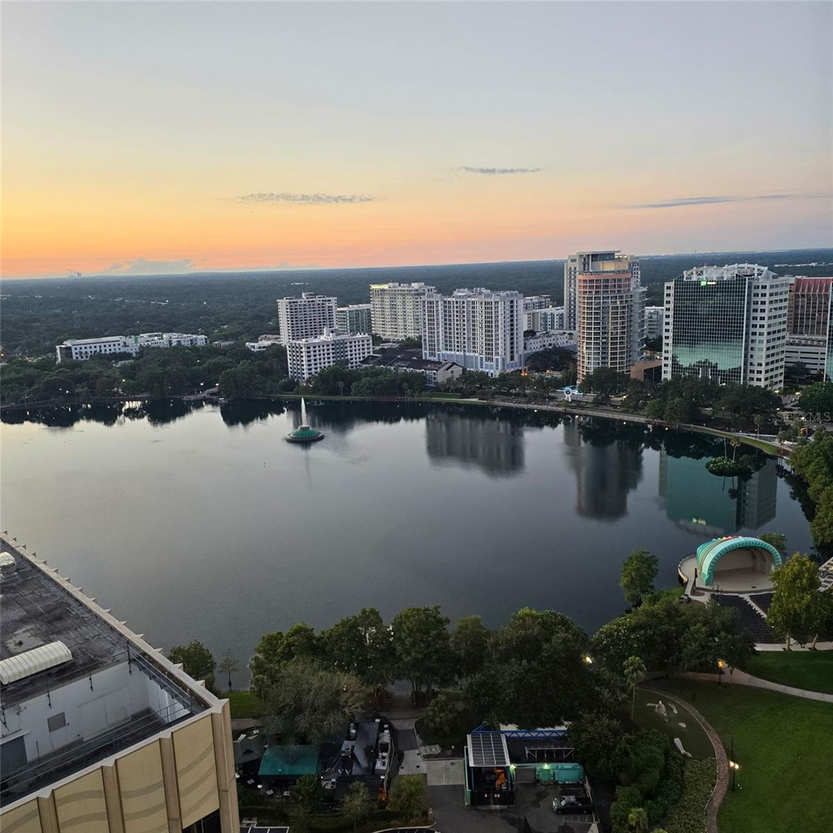 5th image of 150 E Robinson St #2409, Orlando, FL 32801 | MLS# O6336112