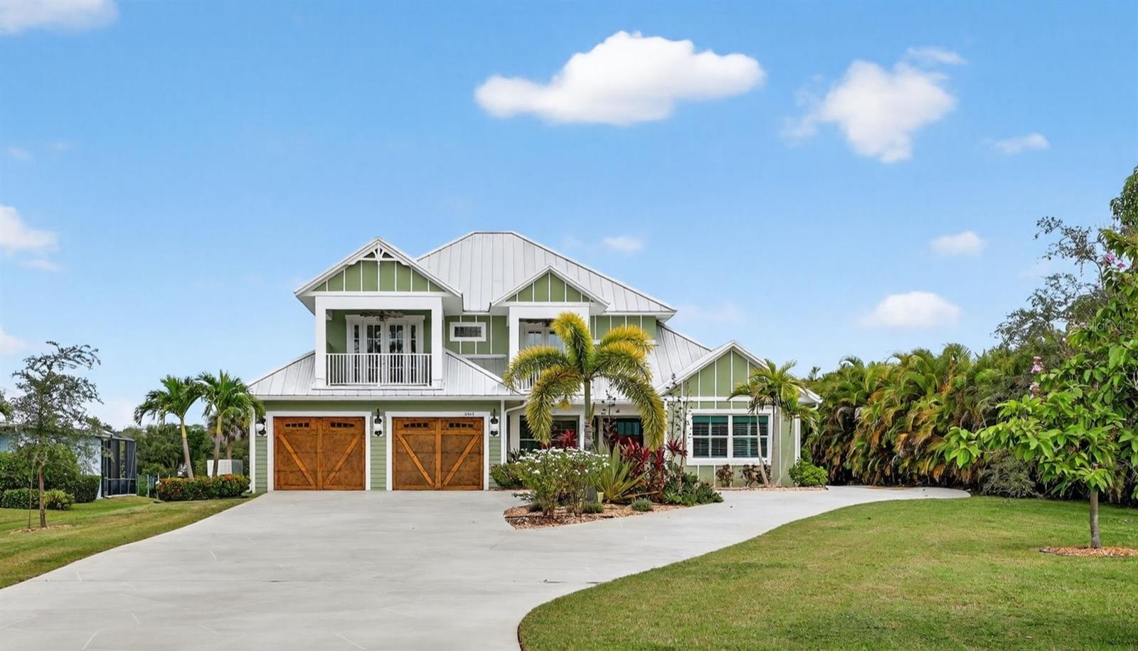 Homes for sale in Port St. Lucie, FL | 2461 Se North Lookout Blvd, Port St. Lucie, FL 34984 | MLS# O6336679