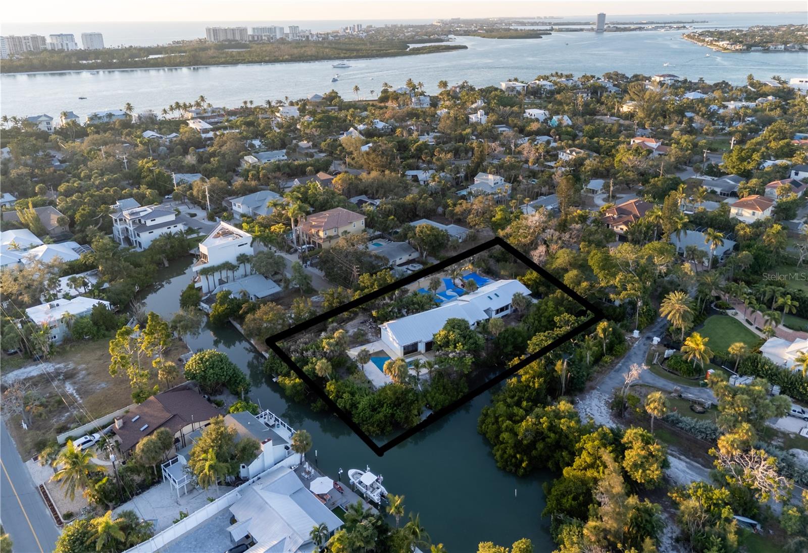 1st image of 300 Garden Ln, Sarasota, FL 34242 | MLS# A4662830