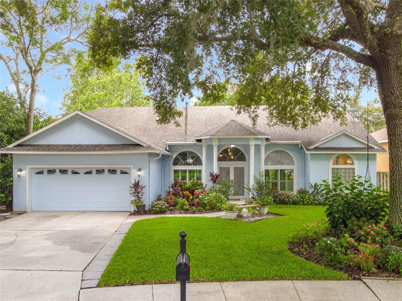 Homes for sale in Oviedo, FL | 1600 Twin Oaks Cir, Oviedo, FL 32765 | MLS# O6338619