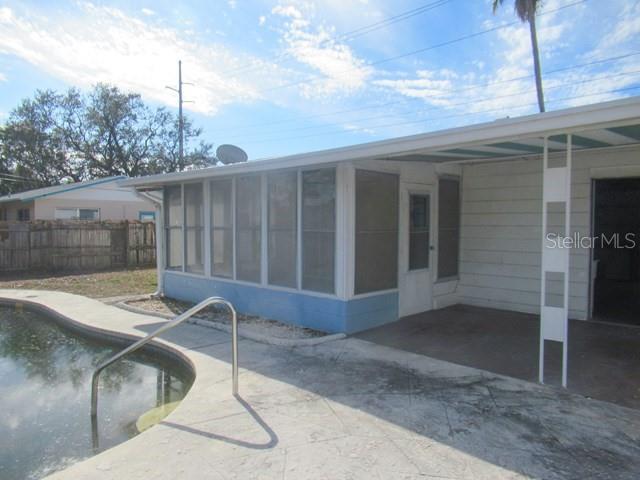 Homes for sale in Seminole, FL | 6527 113Th St, Seminole, FL 33772 | MLS# TB8426061