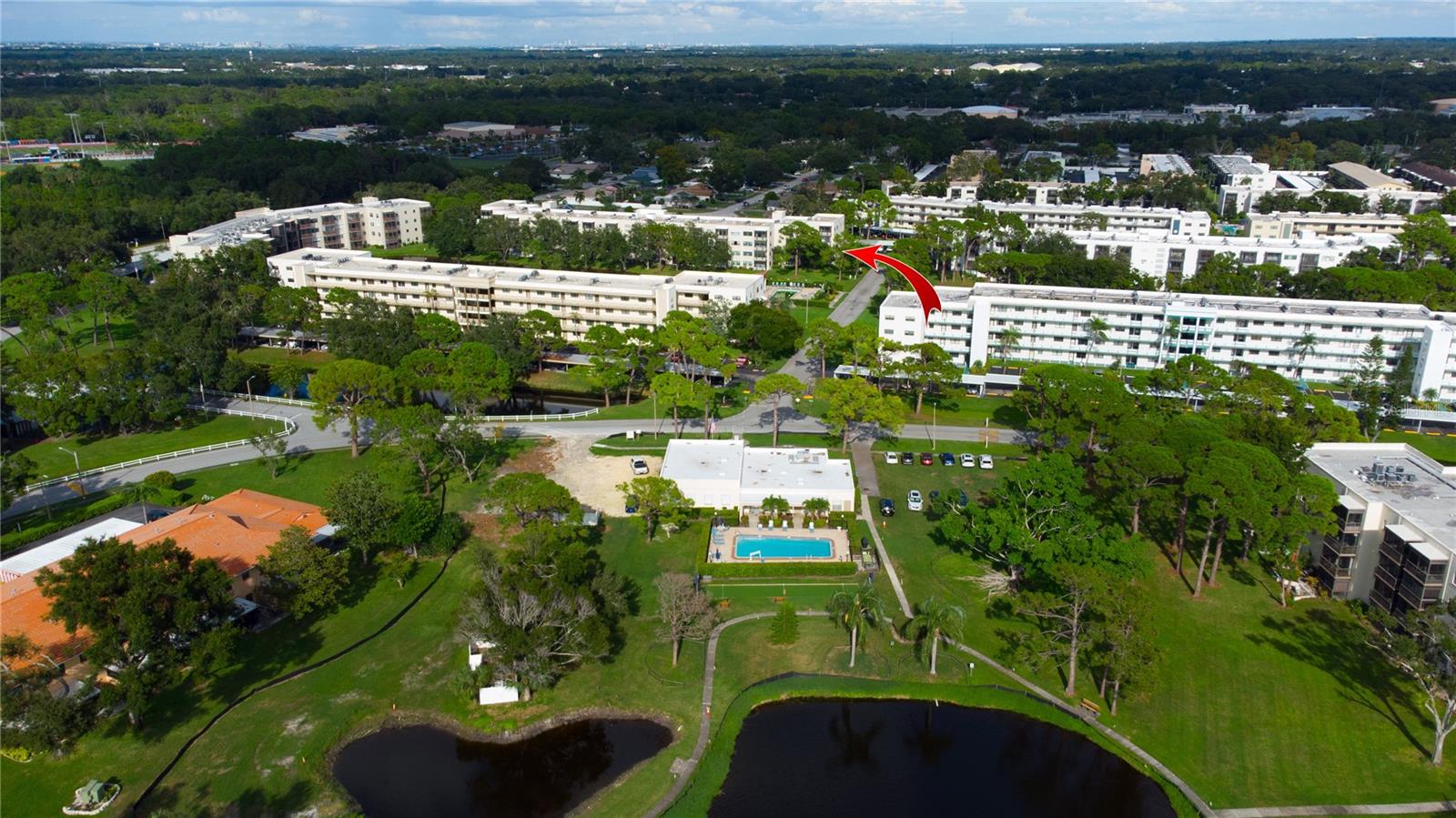 2nd image of 6080 80Th St N, ST PETERSBURG, FL 33709