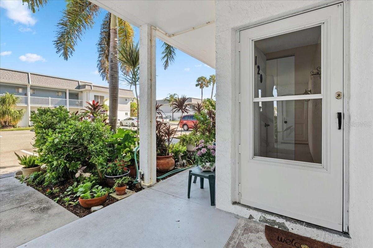 Homes for sale in Punta Gorda, FL | 22375 Edgewater Dr #120, Punta Gorda, FL 33980 | MLS# C7515125