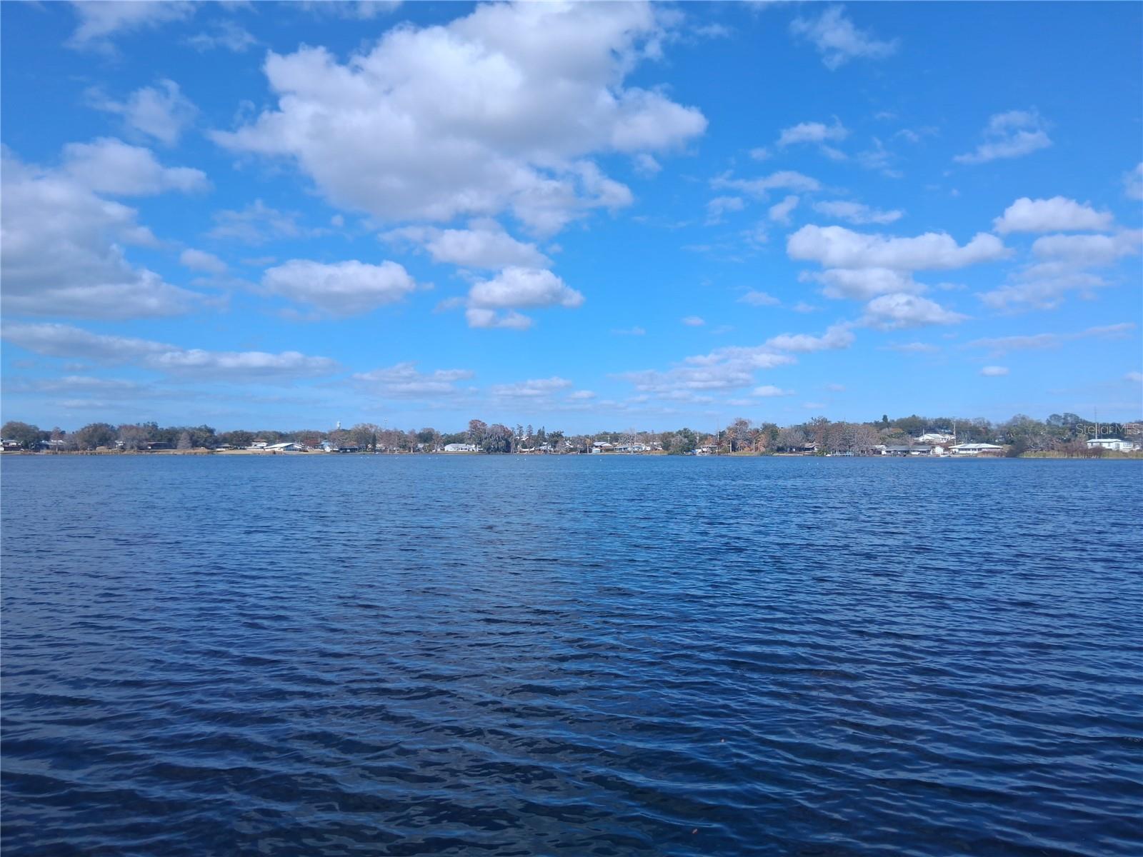 Homes for sale in Lake Alfred, FL | 380 S Echo Dr, Lake Alfred, FL 33850 | MLS# S5135288