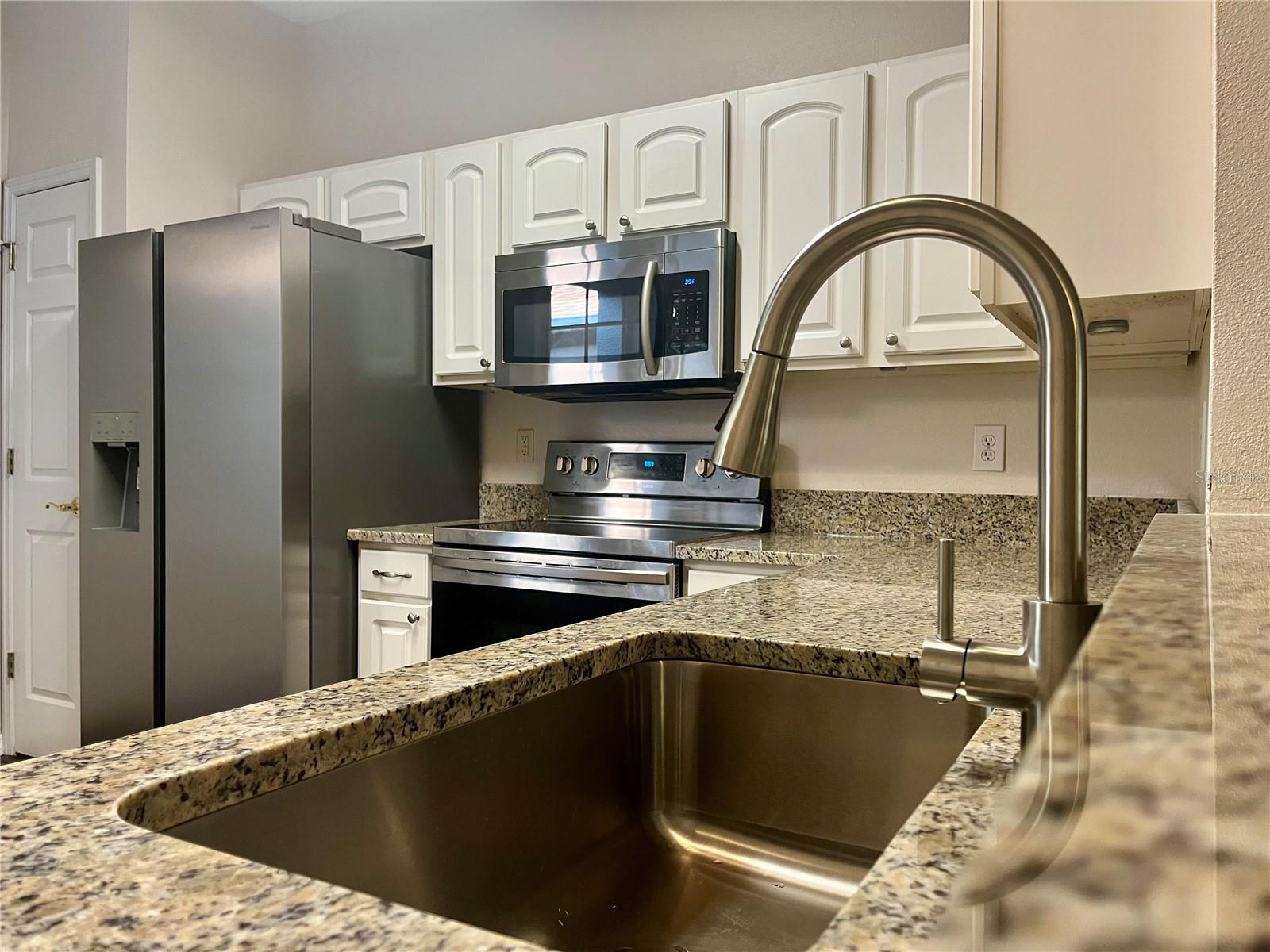 Homes for sale in Tampa, FL | 18805 Duquesne Dr, Tampa, FL 33647 | MLS# TB8434829