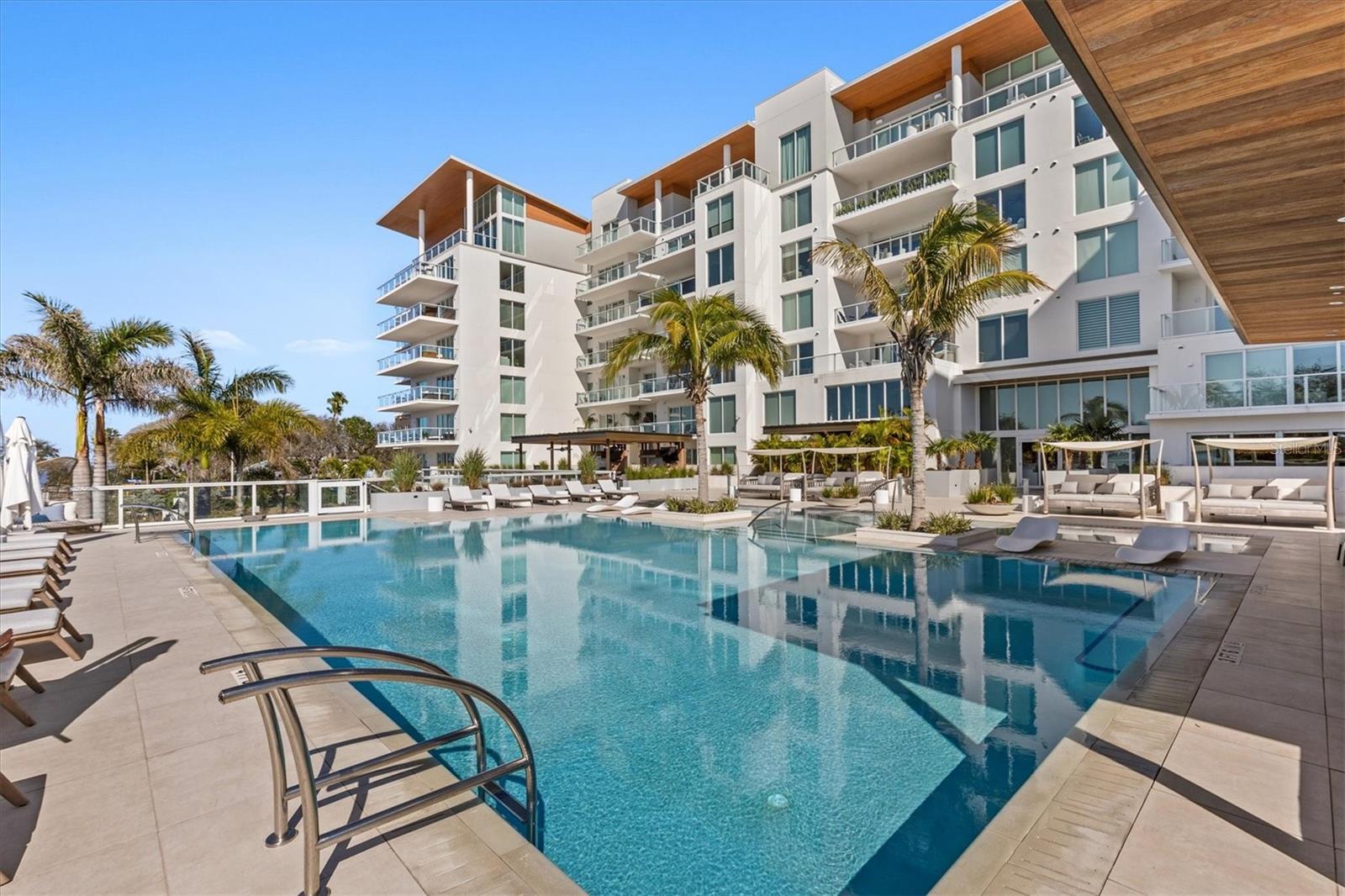 2nd image of 1020 Sunset Point Rd #103, Clearwater, FL 33755 | MLS# TB8435690