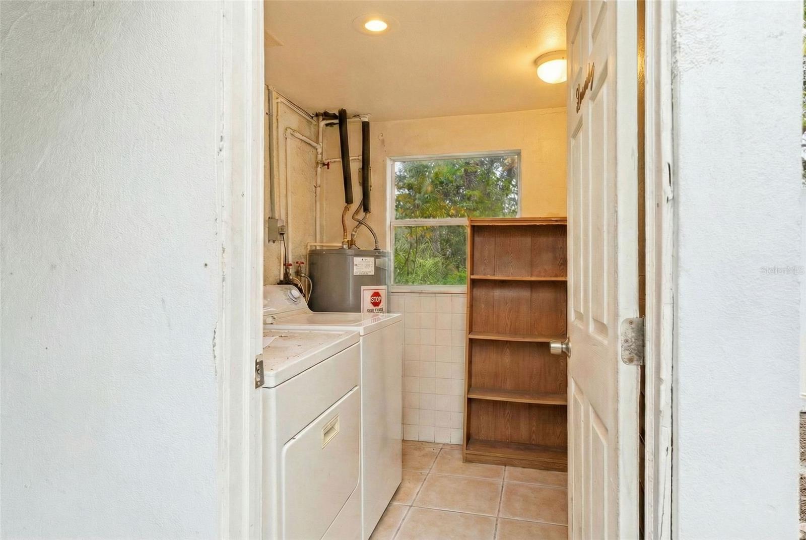 Homes for sale in Bradenton, FL | 1706 4th Ave E, Bradenton, FL 34208 | MLS# A4667825