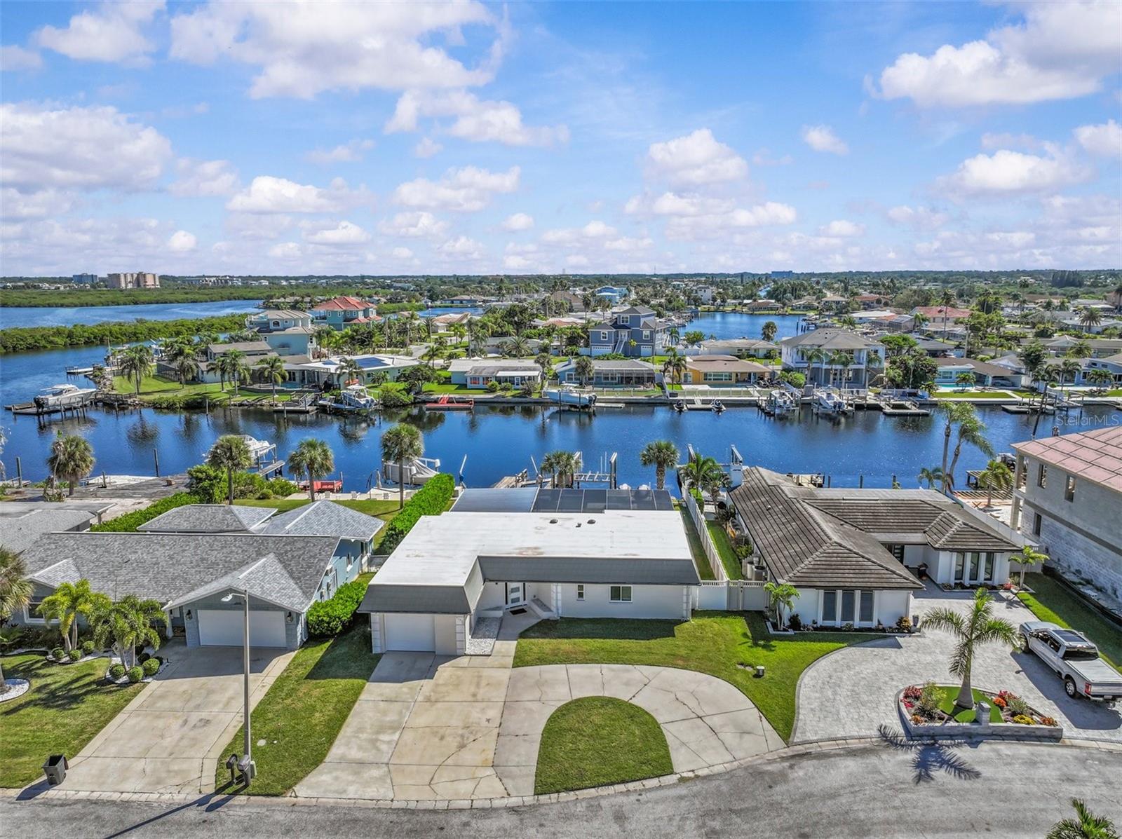 2nd image of 5524 Leeward Ln, New Port Richey, FL 34652 | MLS# G5103375