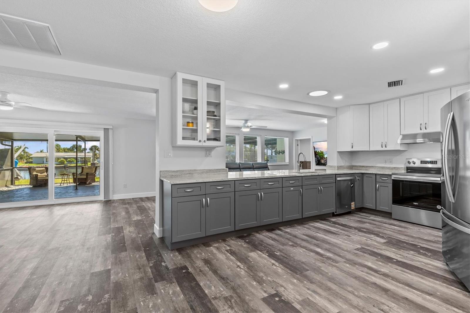 5th image of 5524 Leeward Ln, New Port Richey, FL 34652 | MLS# G5103375