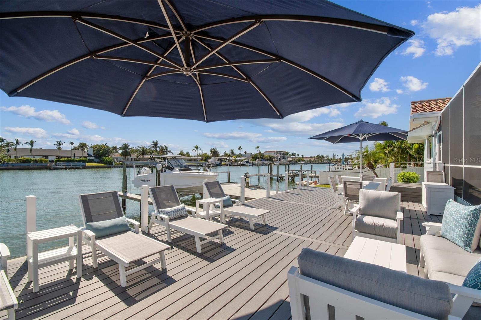 3rd image of 320 Belle Isle Ave, Belleair Beach, FL 33786 | MLS# TB8440328