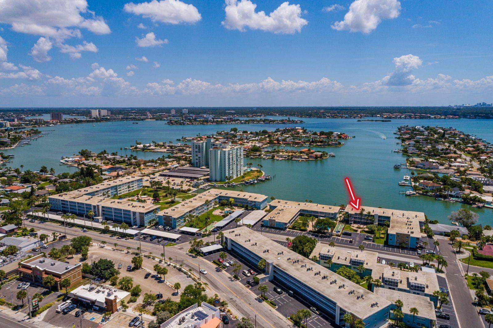3rd image of 6061 2Nd St E, ST PETE BEACH, FL 33706