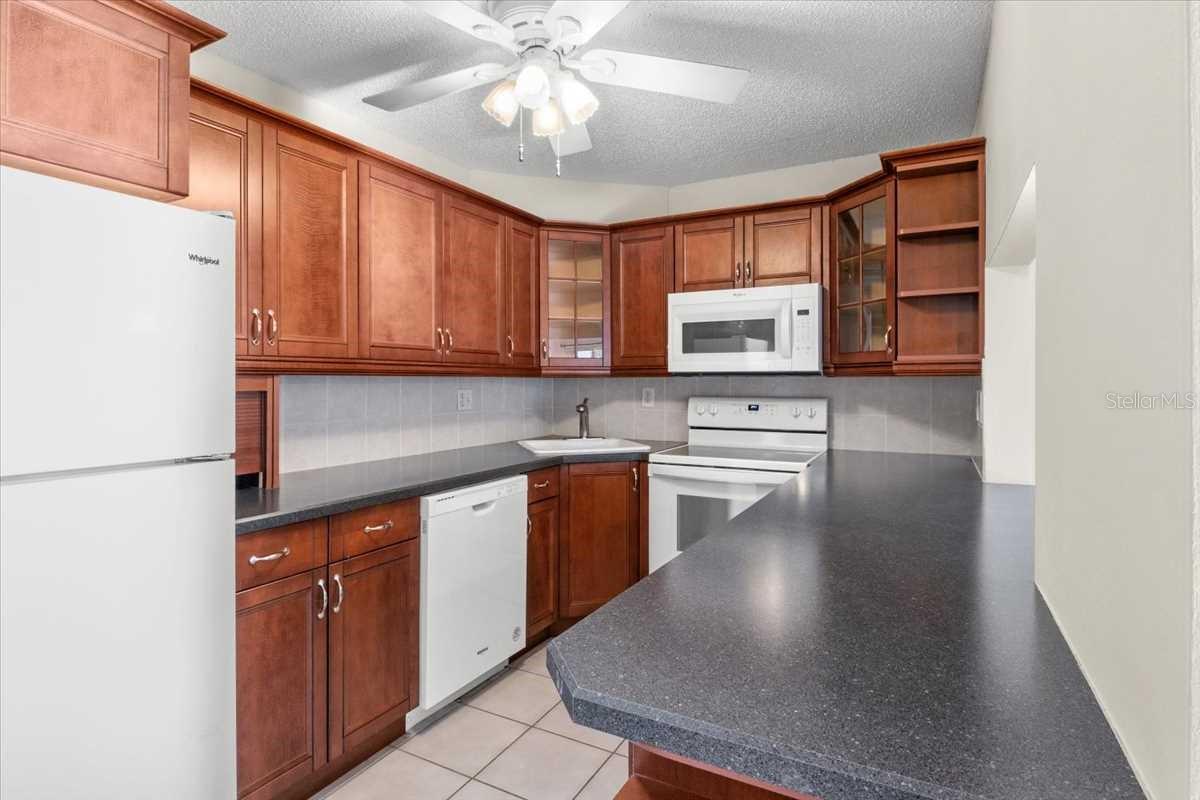 5th image of 1127 Pine Ridge Cir W #A2, Tarpon Springs, FL 34688 | MLS# TB8442544