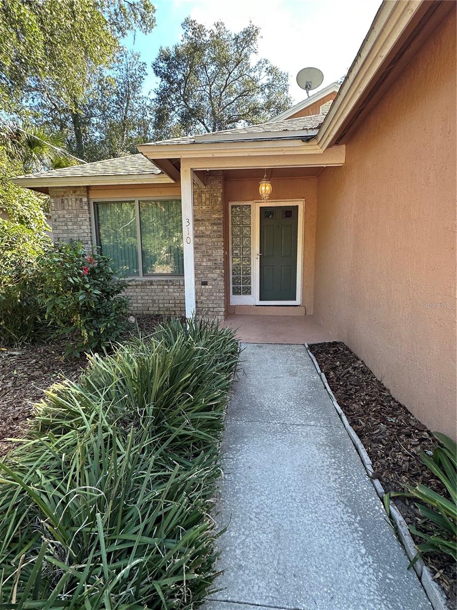 Homes for sale in Altamonte Springs, FL | 310 Tangerine St, Altamonte Springs, FL 32701 | MLS# O6356488