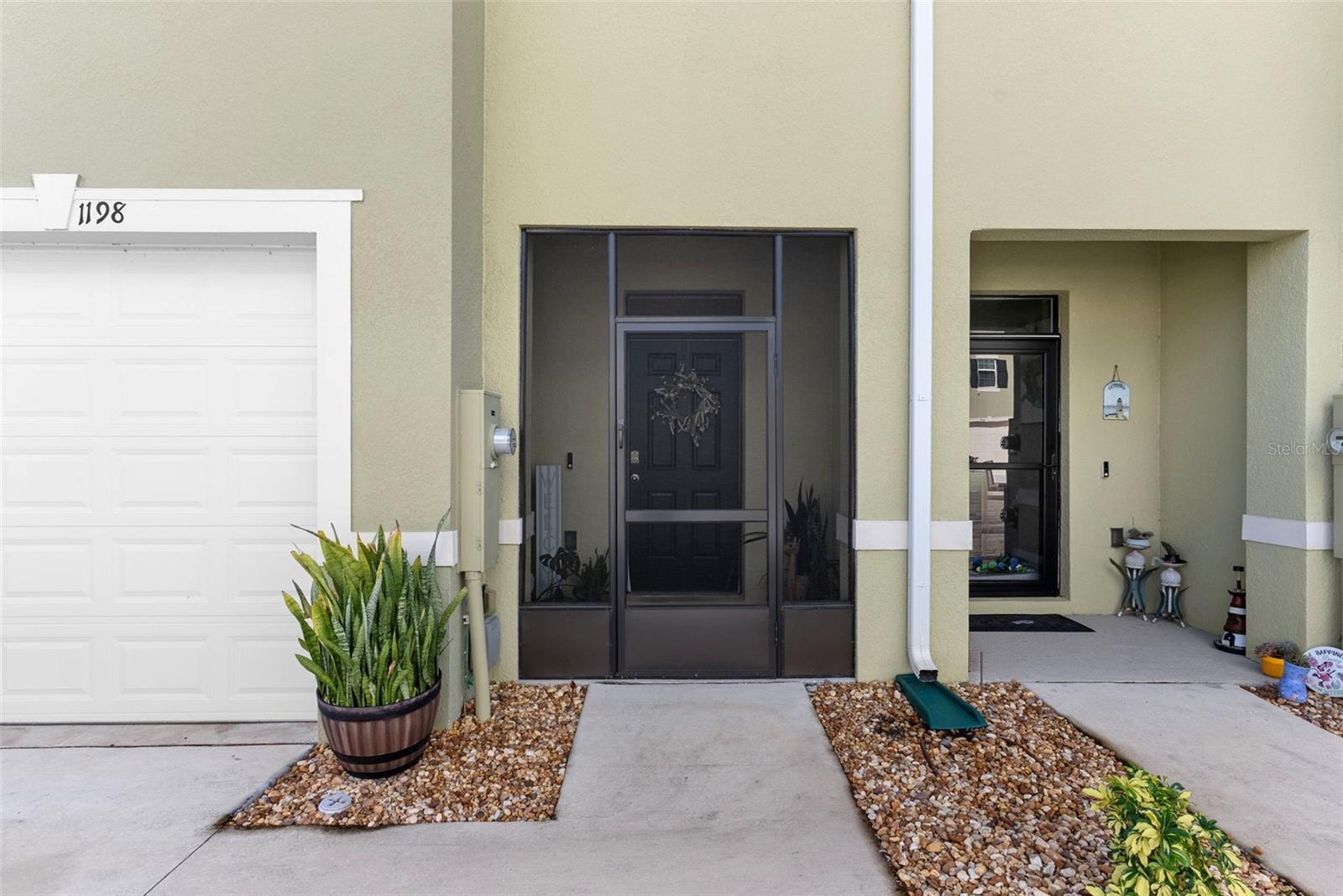 Homes for sale in Howey In The Hills, FL | 1198 Lido Dr, Howey In The Hills, FL 34737 | MLS# O6357119