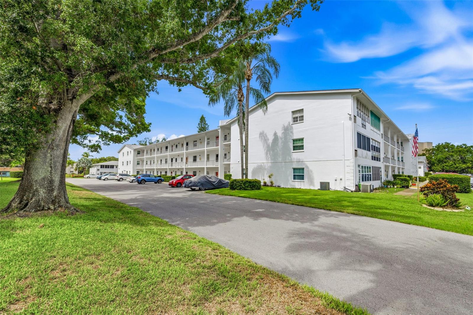 1st image of 400 Glennes Ln #206, Dunedin, FL 34698 | MLS# TB8443811