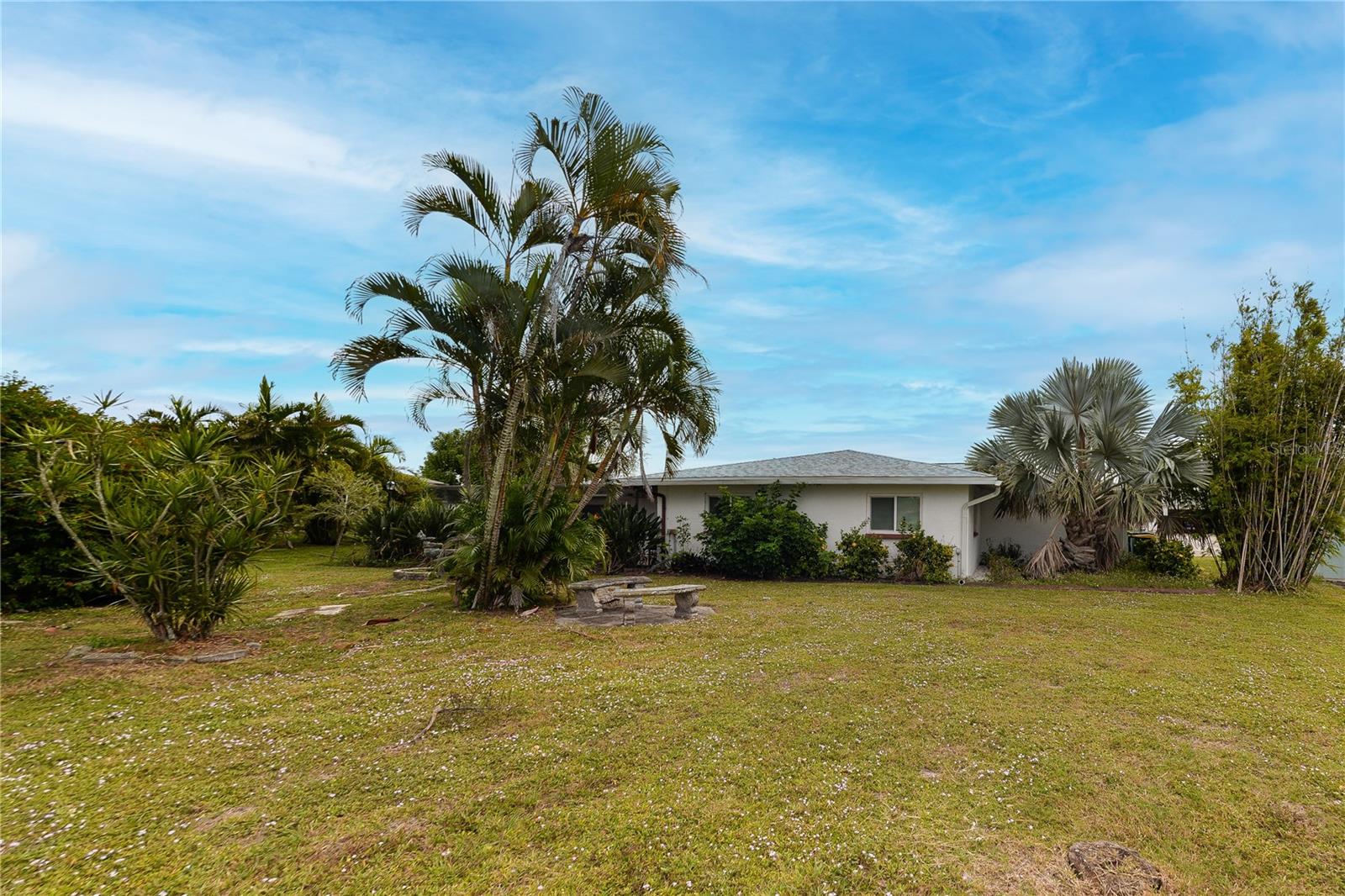 Homes for sale in Rotonda West, FL | 124 Caddy Rd, Rotonda West, FL 33947 | MLS# D6144573