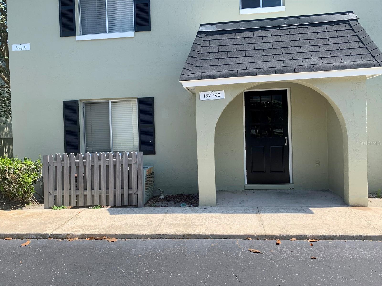 Homes for sale in Orlando, FL | 525 Conway Rd #189D, Orlando, FL 32807 | MLS# O6357698