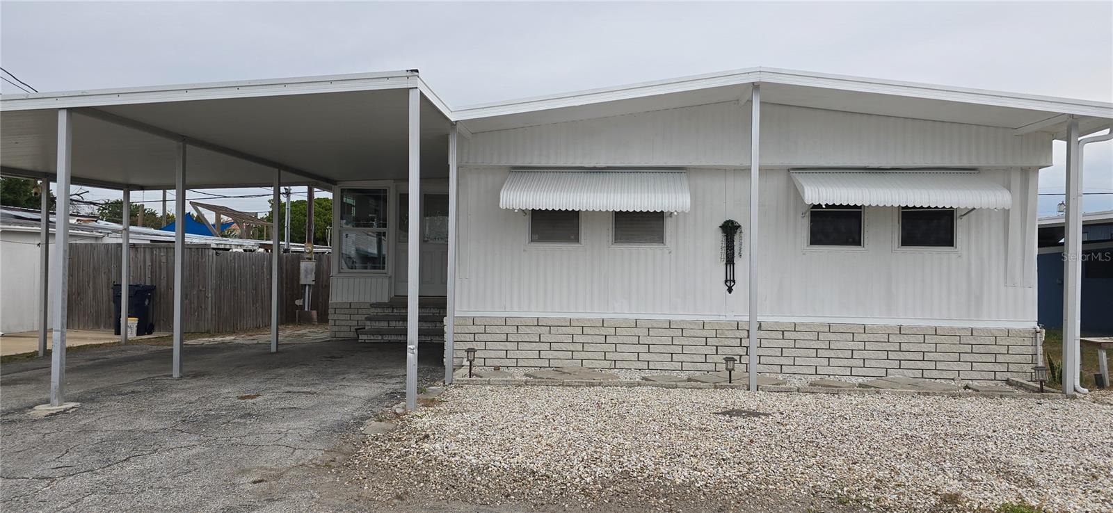 Homes for sale in Holiday, FL | 1850 Hess Dr, Holiday, FL 34691 | MLS# TB8445330