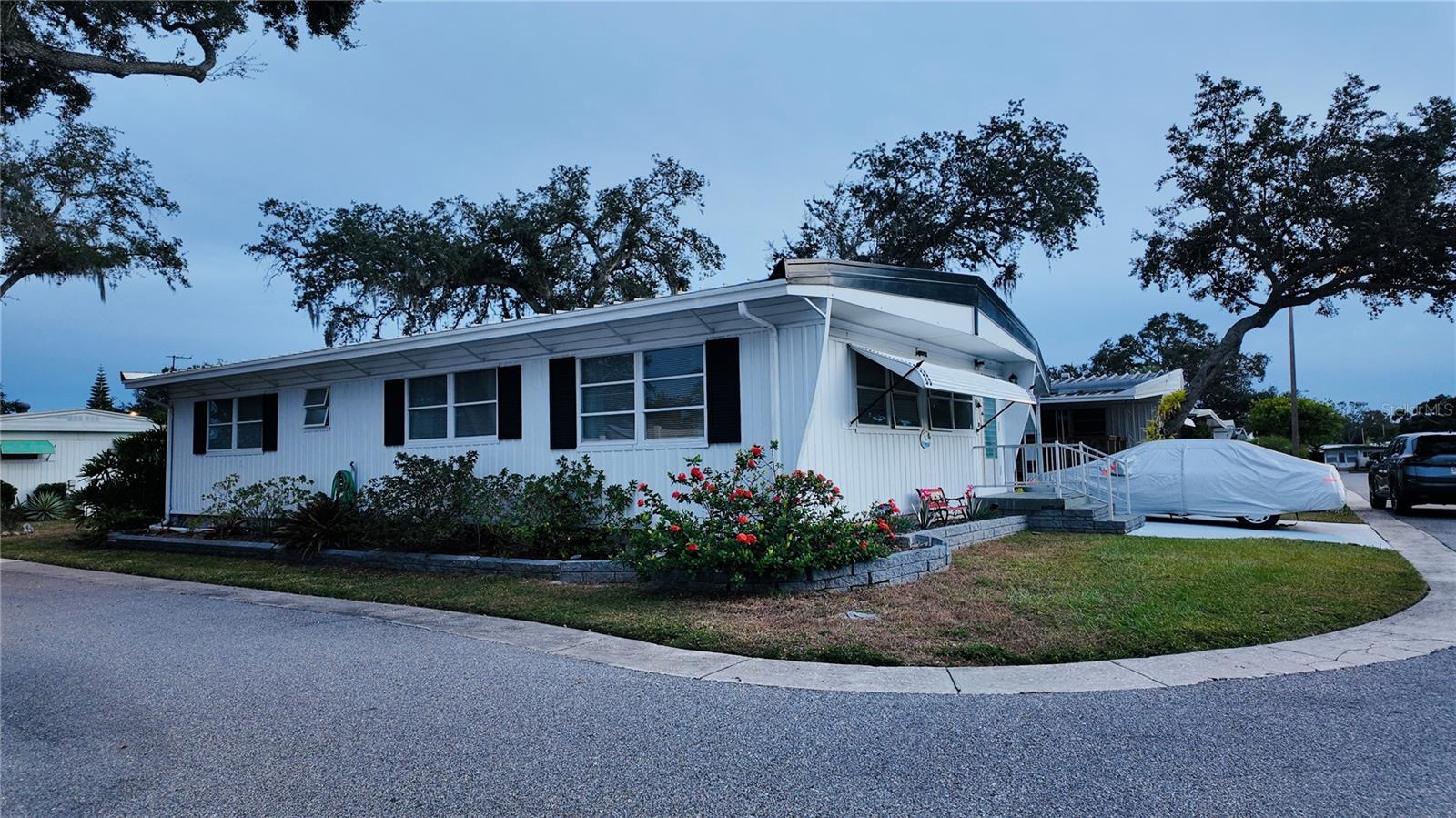 Homes for sale in Clearwater, FL | 2331 Belleair Rd #501, Clearwater, FL 33764 | MLS# TB8445831