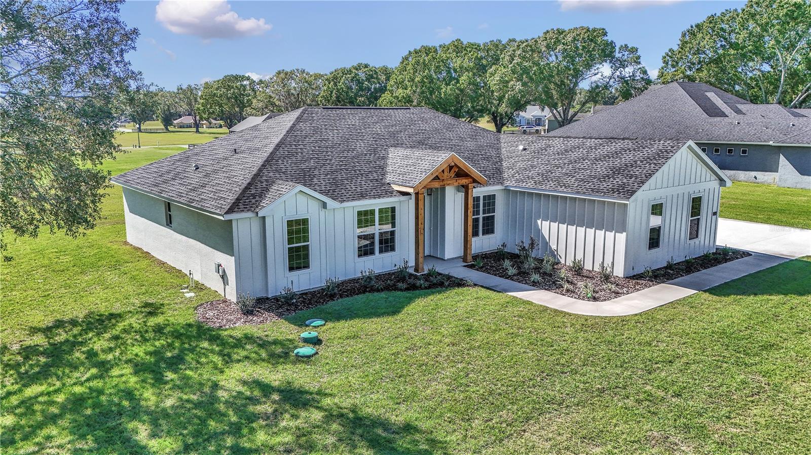 2nd image of 1916 Nw 80th St, Ocala, FL 34475 | MLS# OM713108