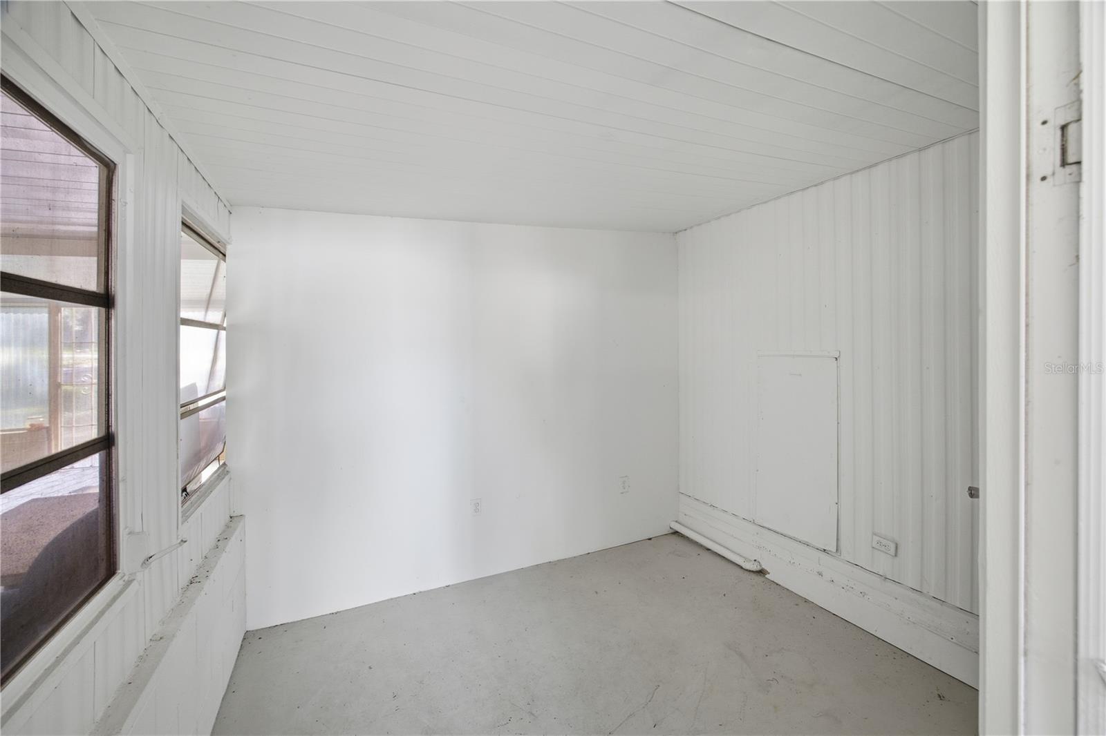 Homes for sale in Lady Lake, FL | 235 Griffin View Dr, Lady Lake, FL 32159 | MLS# G5104260