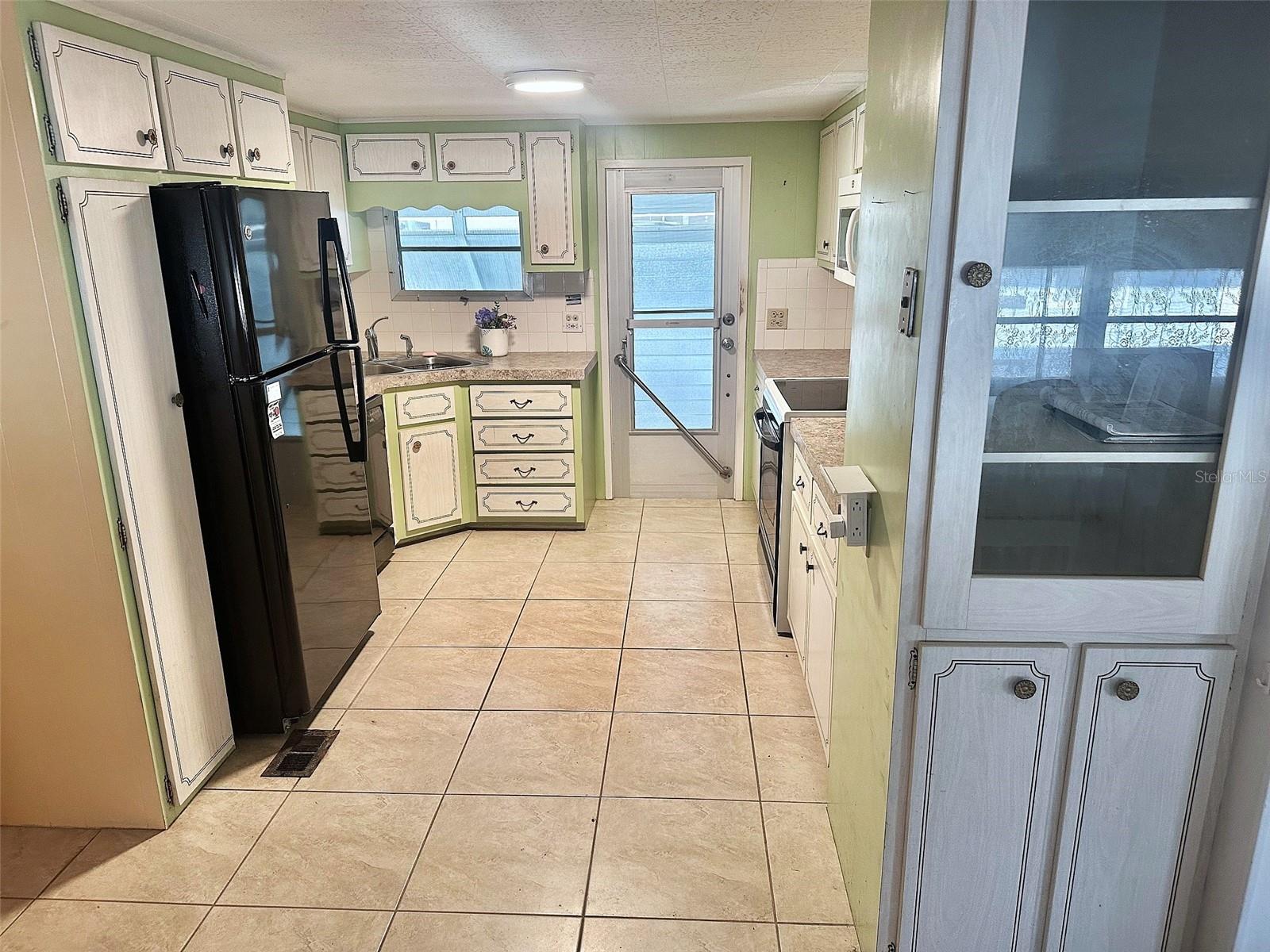 Homes for sale in Largo, FL | 2000 E Bay Dr #103, Largo, FL 33771 | MLS# TB8446486