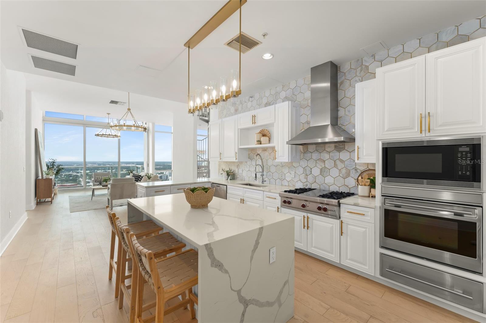 Homes for sale in Orlando, FL | 150 E Robinson St #3504, Orlando, FL 32801 | MLS# O6359445